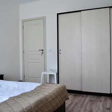 Zevs Apartment *