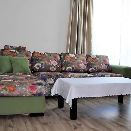 Zevs Apartment Nesebar